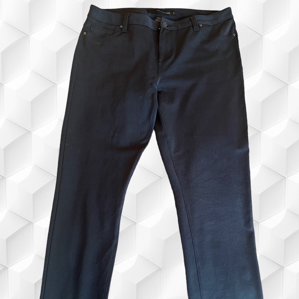Calvin Klein Women’s Straight leg Career pant/jeans - Black - Stretch - Size 16